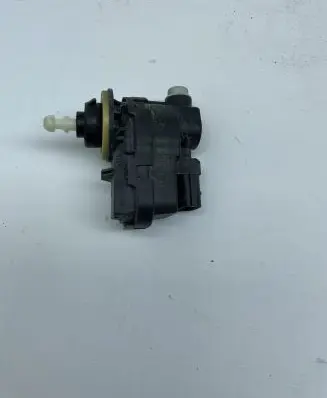 Renault Kangoo II Headlight level adjustment motor 8200402521F