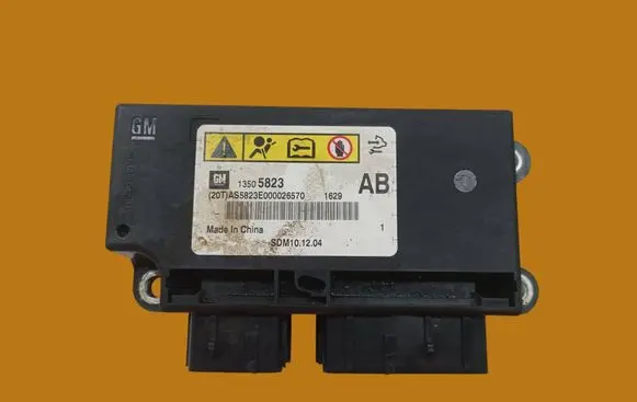 Chevrolet Cruze Airbag control unit/module 13505823
