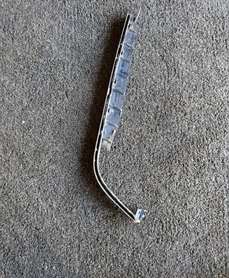 Mercedes-Benz C W202 Under headlight/headlamp trim 202826027