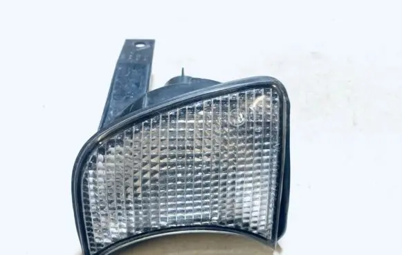 BMW 5 E34 Front indicator light 183270 18-3270