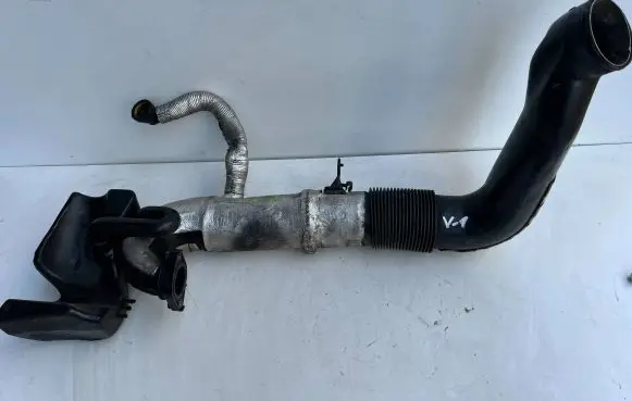 Volvo V50 Intercooler hose/pipe 3M519A673H 6652A