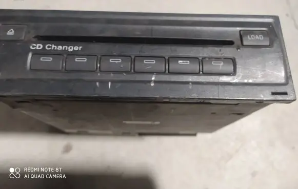 Audi A6 S6 C6 4F CD/DVD changer 4E0035111A 4E0910111E