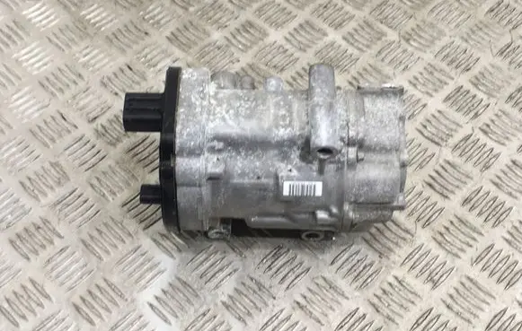 Toyota C-HR I Air conditioning (A/C) compressor (pump) 0424000240 ESB20C 9T02869