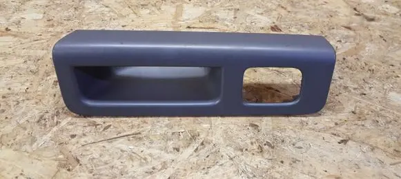 Volvo V50 Rear door handle cover 8679478