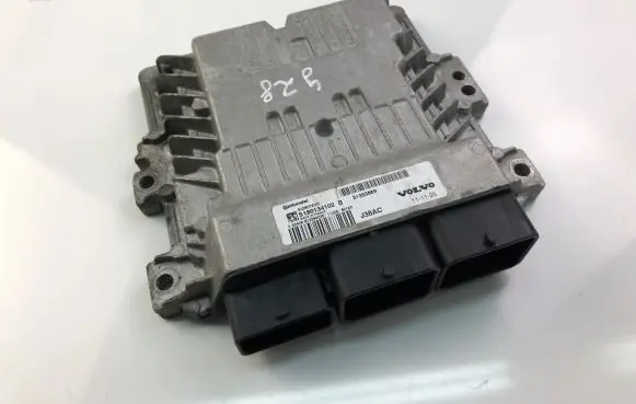Volvo V60 Engine control unit/module 31355669 S180134102B