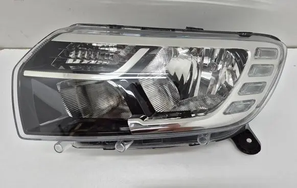 Dacia Sandero II Headlight/headlamp 260605665R