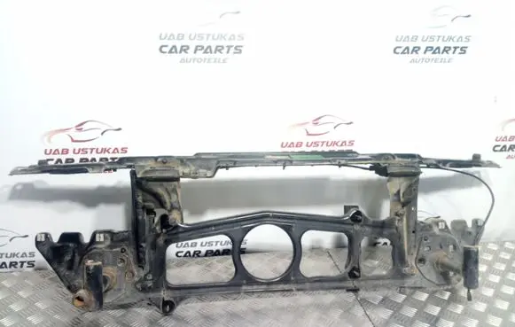 BMW 5 E39 Radiator support slam panel 8387411