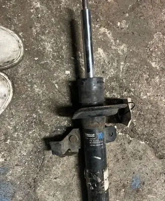 Ford Mondeo MK IV Front shock absorber/damper