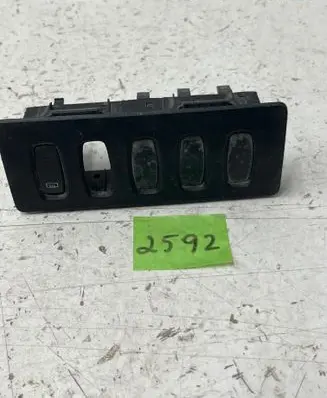 Renault Master II Windscreen/window heater switch 8200430542