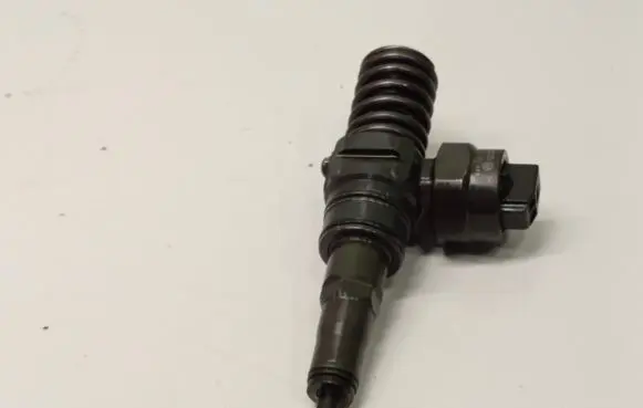 Ford Galaxy Fuel injector 038130073AC