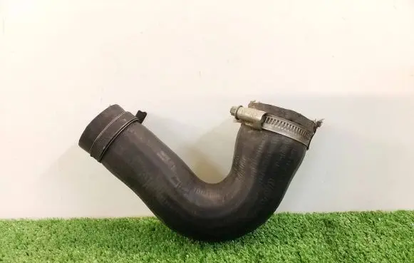 Land Rover Range Rover Sport L320 Intercooler hose/pipe CH137550 86660 03169