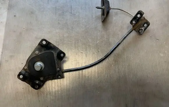 Hyundai Santa Fe Spare wheel bolt 