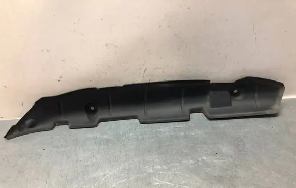 Audi A3 S3 8V Fender end trim 8V5821112