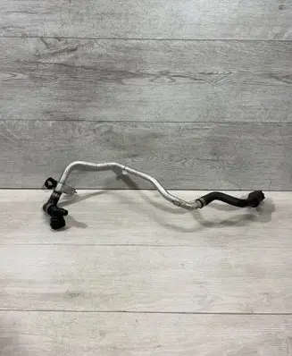 BMW M3 F80 Coolant pipe/hose 2284862 16269713