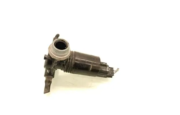 Land Rover Discovery Sport Windscreen/windshield washer pump 1050007001