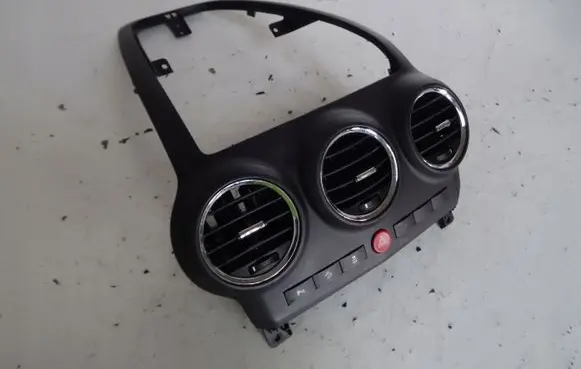 Opel Antara Hazard light switch 20898133