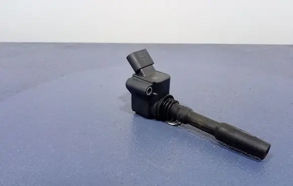 Porsche Panamera (970) High voltage ignition coil 06H905110G