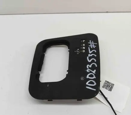 BMW 7 E38 Gear shifter surround trim plastic 8259989