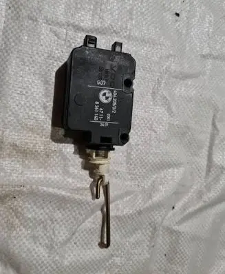 BMW Z3 E36 Tailgate boot lock/latch motor 67118361140