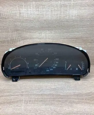 Saab 9-5 Speedometer (instrument cluster) 769484 769215970
