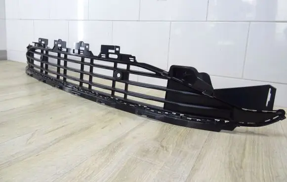 Audi e-tron Front bumper lower grill 89A807683