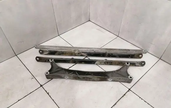 Rear beam