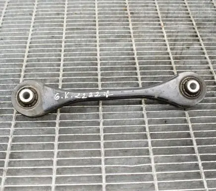 Volkswagen PASSAT B8 Rear upper control arm/wishbone 5Q0501529C