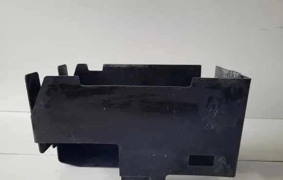 Opel Insignia B Battery box tray 23253933