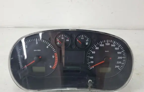 Volkswagen Golf IV Speedometer (instrument cluster) W01M0920801B