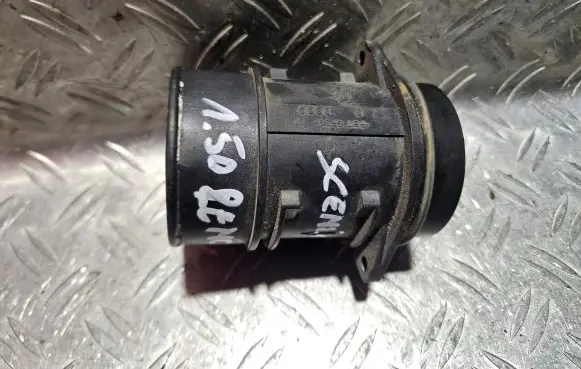 Renault Clio II Mass air flow meter 8200358901 H8200299956