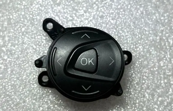Ford Focus Steering wheel buttons/switches AM5T14K147BA AM5T14K147