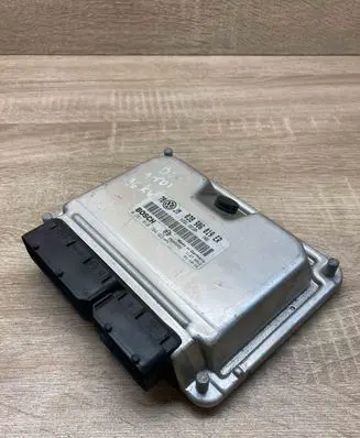 Volkswagen PASSAT B5 Engine control unit/module ECU 038906019ER 0281010704 78JM