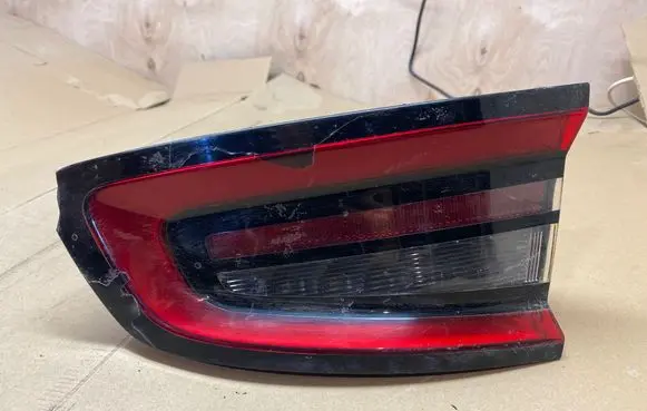 Dodge Charger Tailgate rear/tail lights 68213144AE