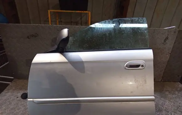 Subaru Legacy Front door