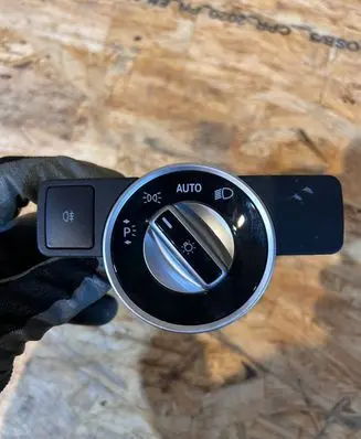 Mercedes-Benz CLA C117 X117 W117 Multifunctional control switch/knob A2469009815 A2469022203
