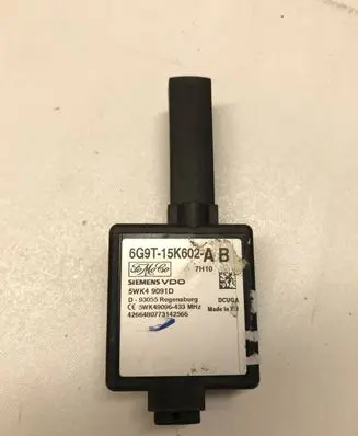 Ford Focus Aerial antenna amplifier 6G9T15K602AB 5WK49091D
