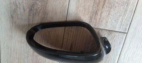 Volkswagen Golf V Plastic wing mirror trim cover 1K0857538