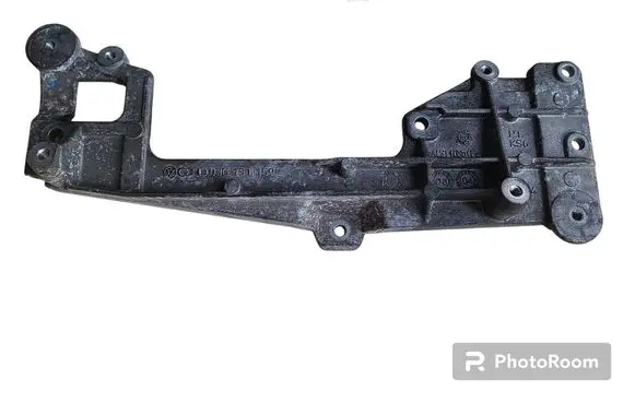 Volkswagen PASSAT B6 EGR valve cooler bracket 03G131159