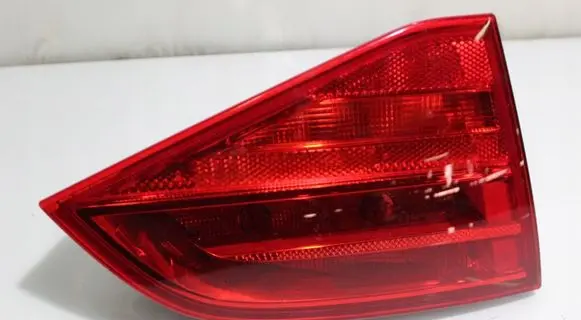 Audi A4 S4 B8 8K Tailgate rear/tail lights 8K9945093