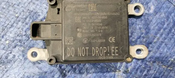 Nissan Qashqai Distronic sensor radar A2218704693