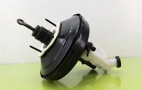 Chrysler Voyager Brake booster E0204022770