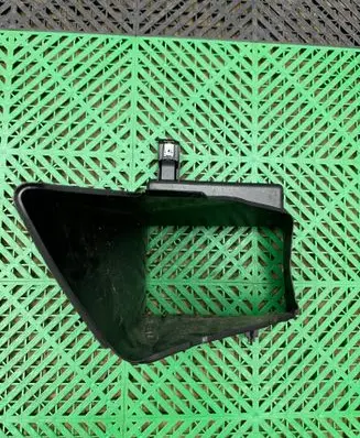 BMW M8 F91 F92 G14 G15 Intercooler air guide/duct channel 8059689