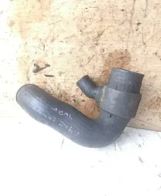 Audi A4 S4 B7 8E 8H Intercooler hose/pipe