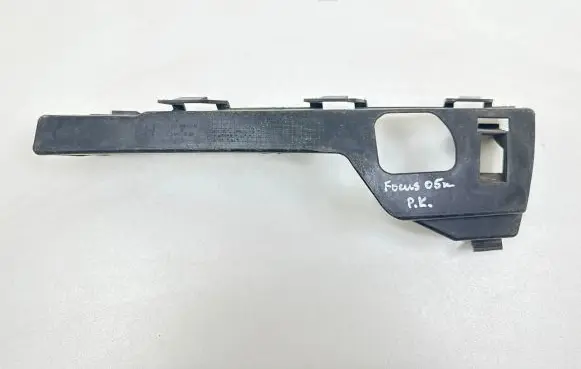 Ford Focus Front bumper mounting bracket DN13596N