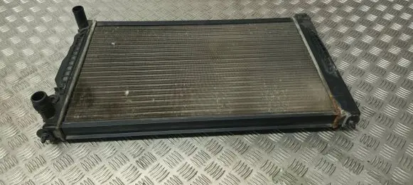 Audi A4 S4 B5 8D Coolant radiator TG9514J