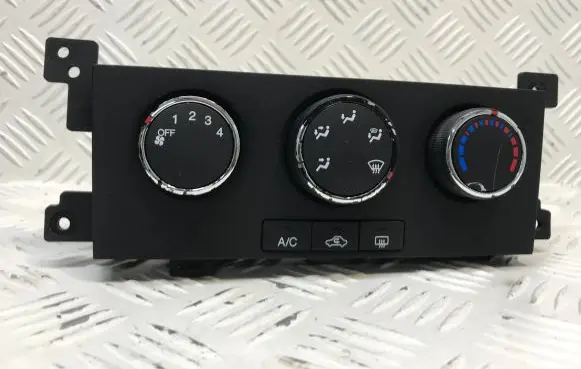 Chevrolet Captiva Climate control unit 22738442