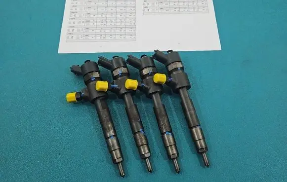 Fiat Doblo Fuel injectors set 0445110276 IMPRK1576260