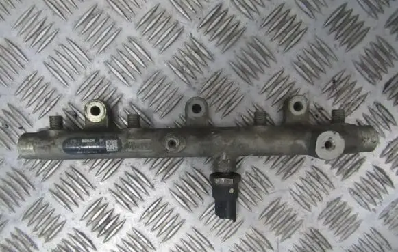Fuel main line pipe