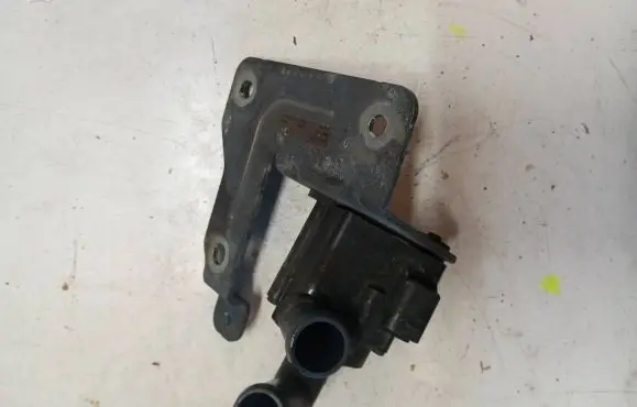 Volvo XC40 Other engine bay part 32222178