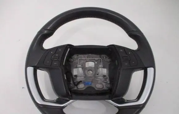 Citroen C4 II Picasso Steering wheel 96777865ZD